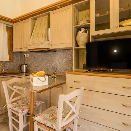 Apartment Niriides