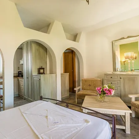 Apartment Niriides