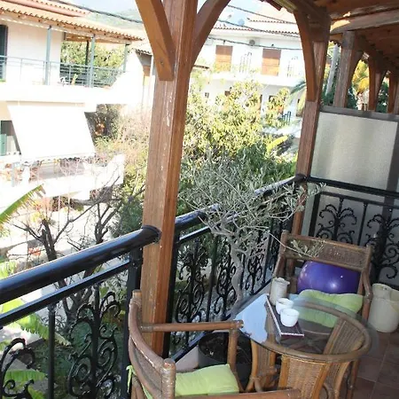 Apartment Niriides Stoupa